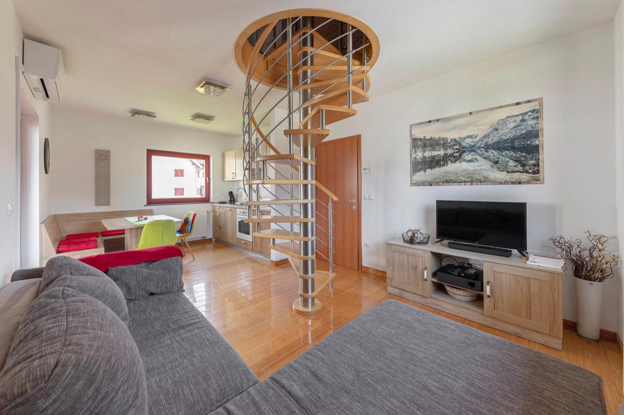 Timber Apartment Bohinj Buitenkant foto